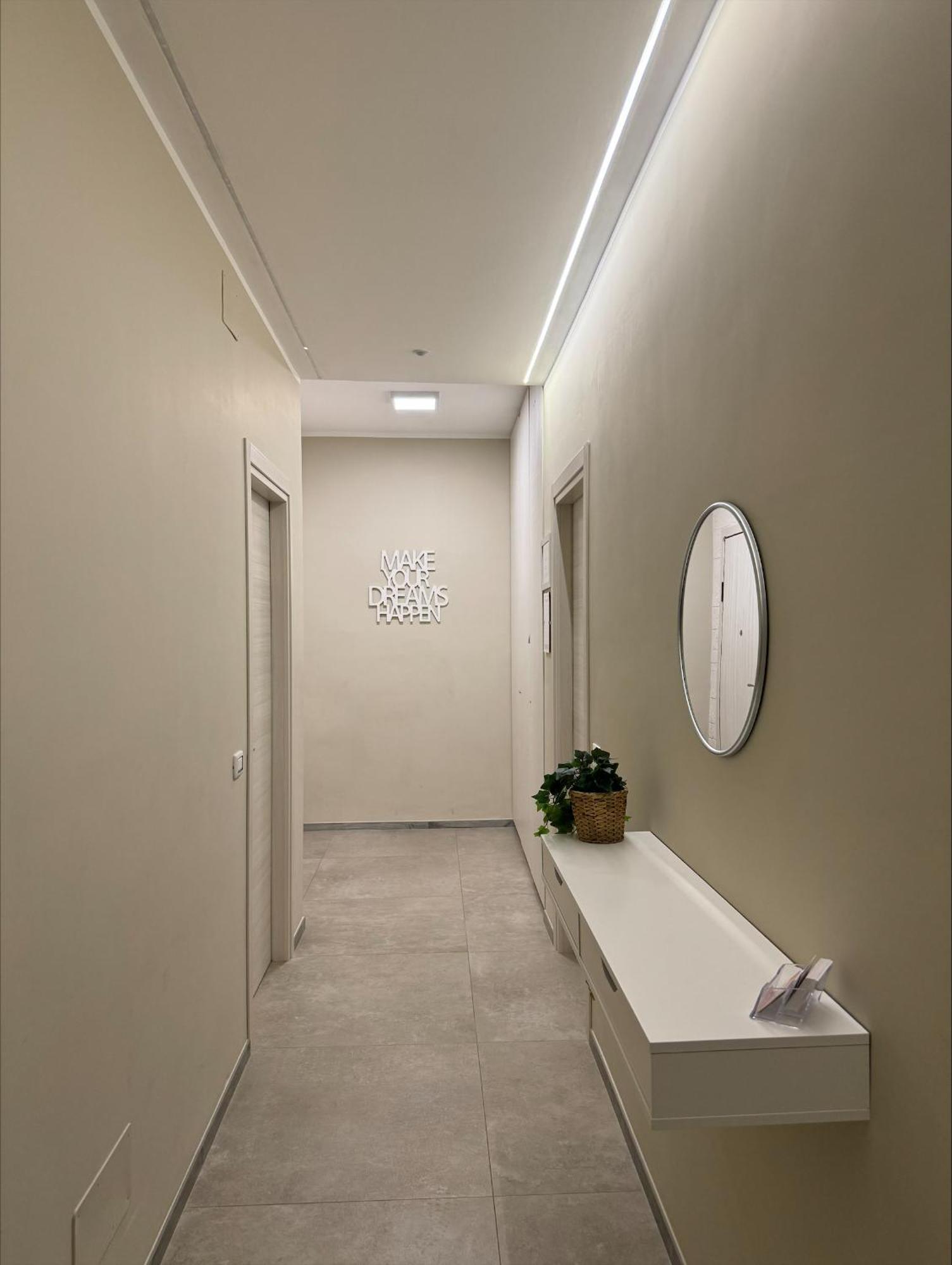 B&B New Paris & Suite 塔兰托 外观 照片